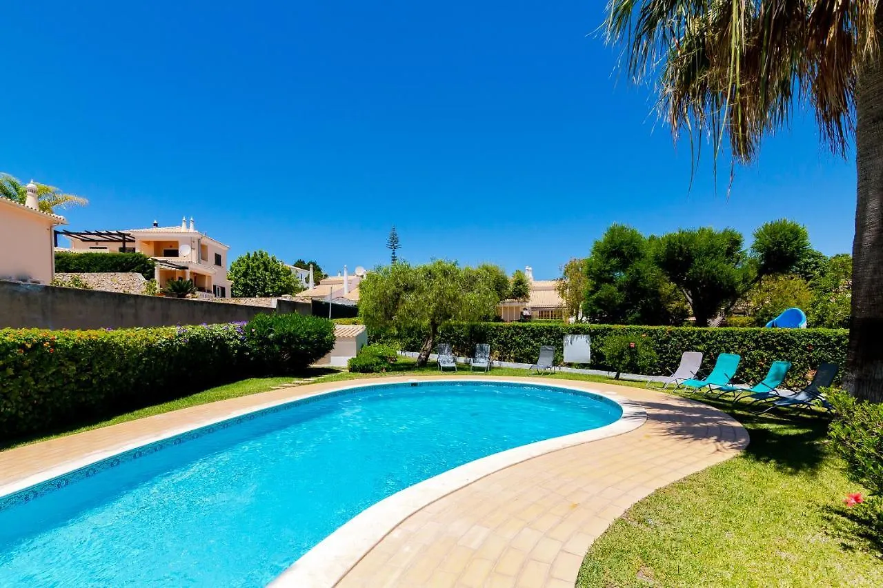 Small Villa 4Pax -Shared Pool @ Homesbyfc Albufeira Portugal