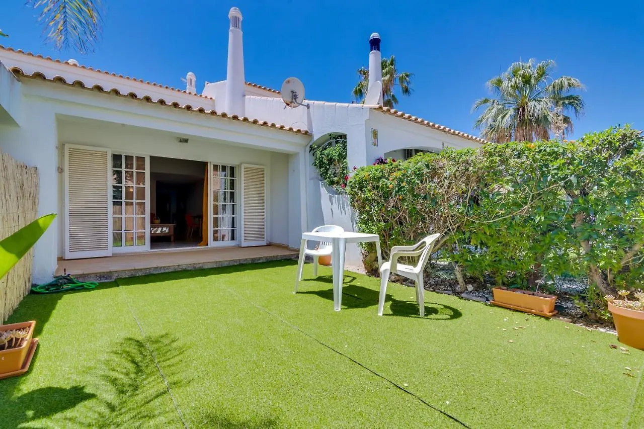 Holiday home Small Villa 4Pax -Shared Pool @ Homesbyfc Albufeira Portugal